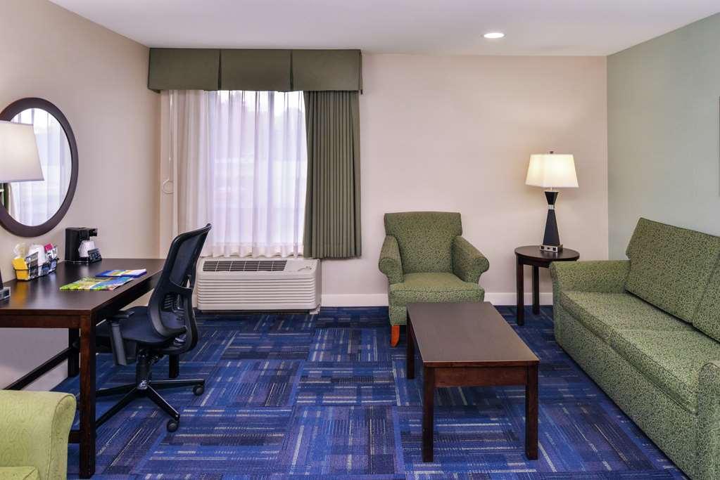 Hampton Hotel